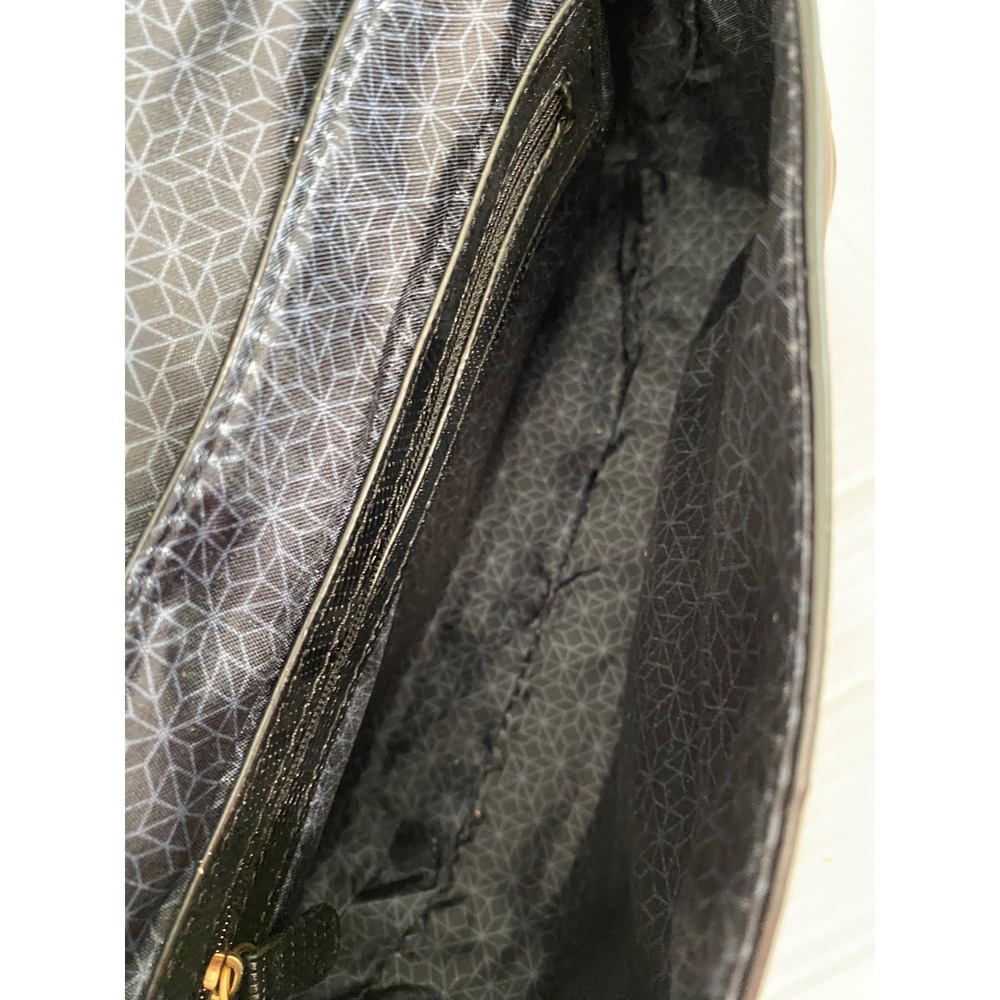 Time And True Shoulder Bag Women OS Black New Lizard Embossed Baguette Snap Magn - Picture 8 of 10